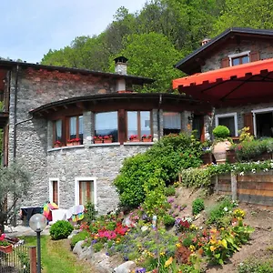 La Fonte Di Mariella Gravedona