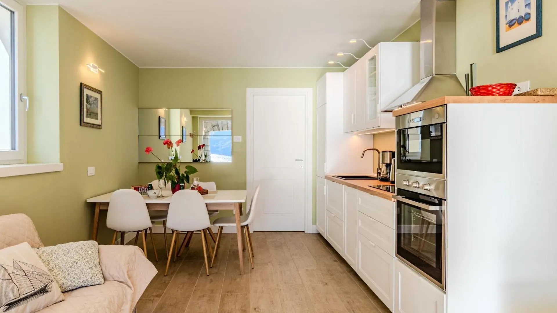 Apartment Riflesso Del Lago By Interhome Gravedona Włochy